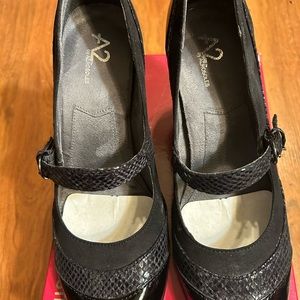 A2 by Aerosols 9 1/2 M Trolley Black snake